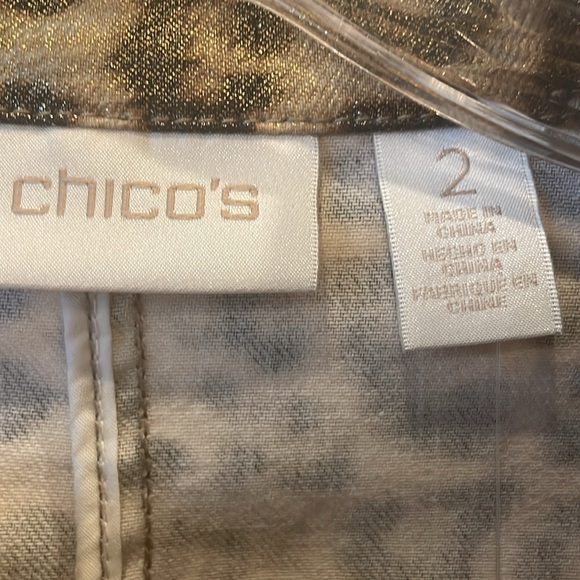 Chico’s Size 2 (12/14) NWOT Mock Neck Animal Print Long Sleeve Jacket. - Picture 6 of 12